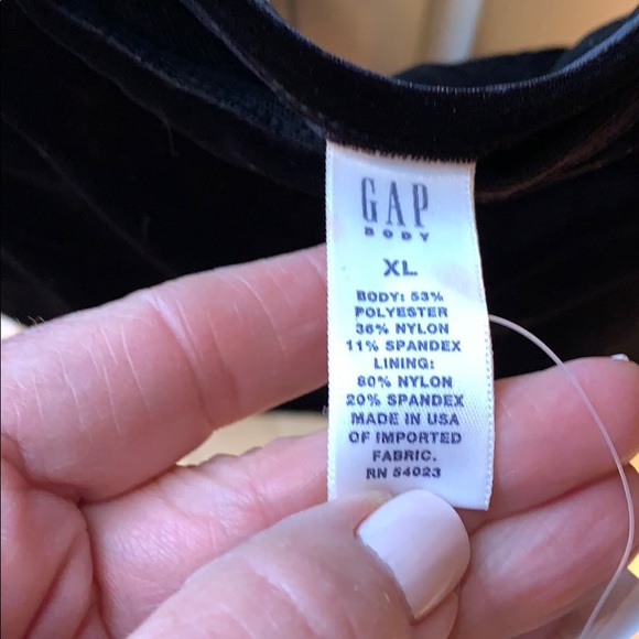 NWT Gap Black Velveteen Tank Top XL - Picture 3 of 6
